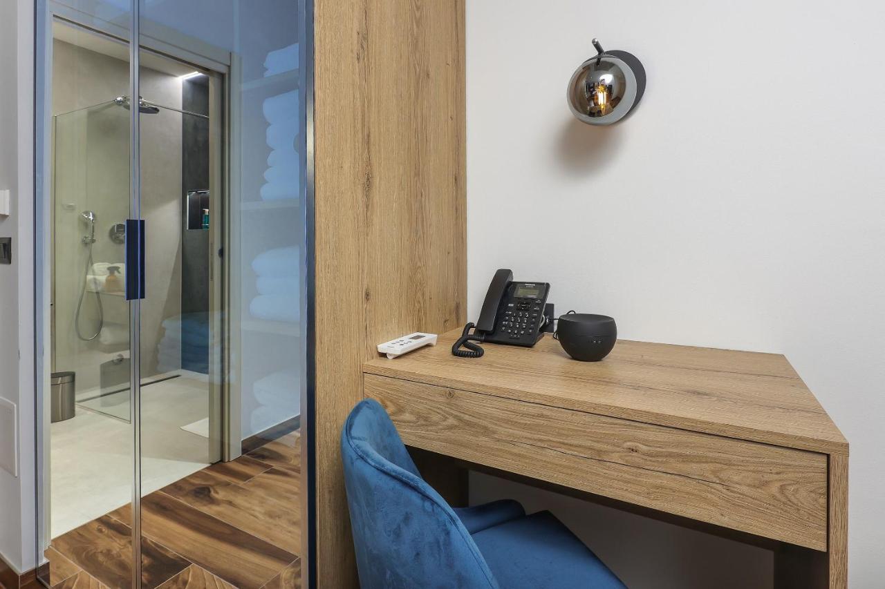 Ribica Luxury Rooms Rijeka Exterior photo
