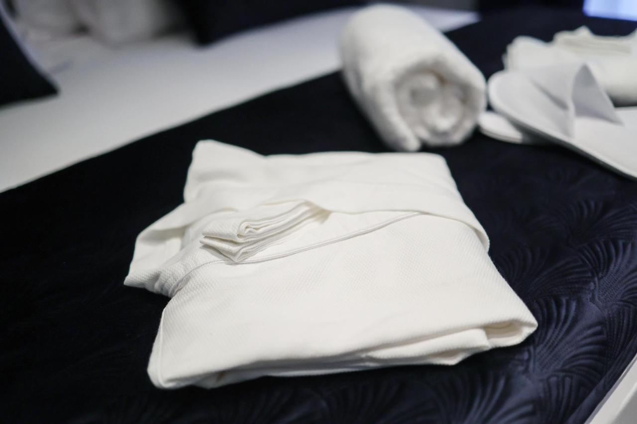 Ribica Luxury Rooms Rijeka Exterior photo